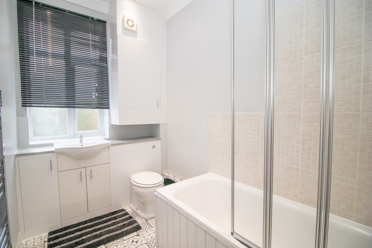Ainslie wood Road, Chingford, E4