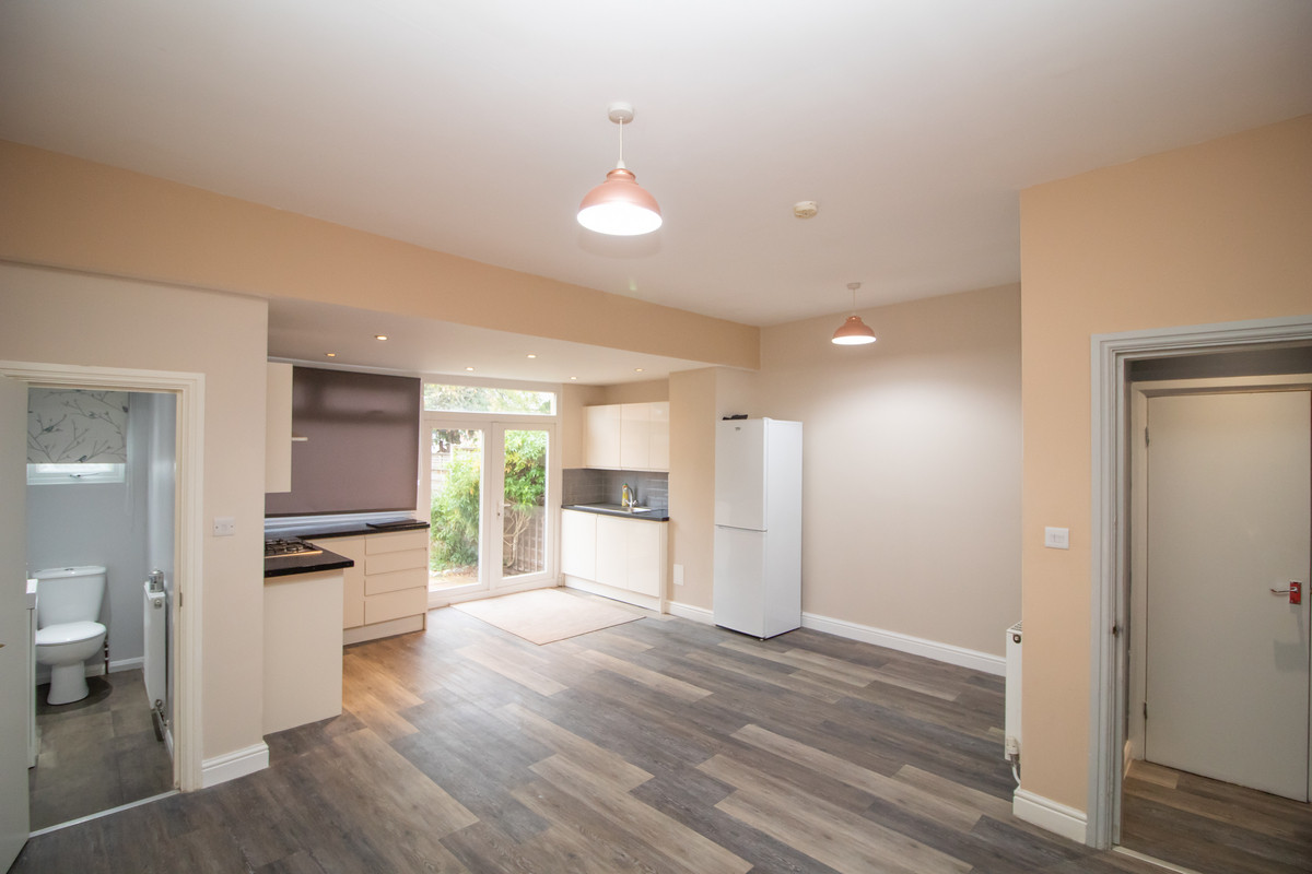 Ainslie wood Road, Chingford, E4