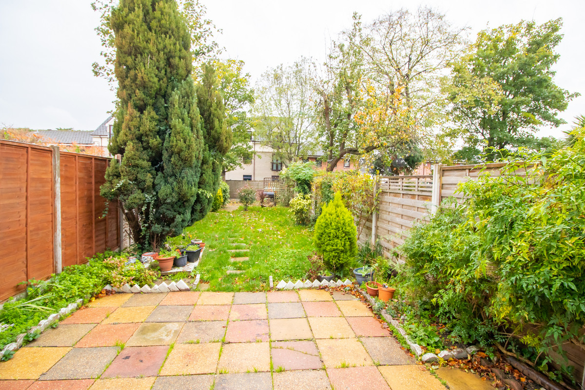 Ainslie wood Road, Chingford, E4
