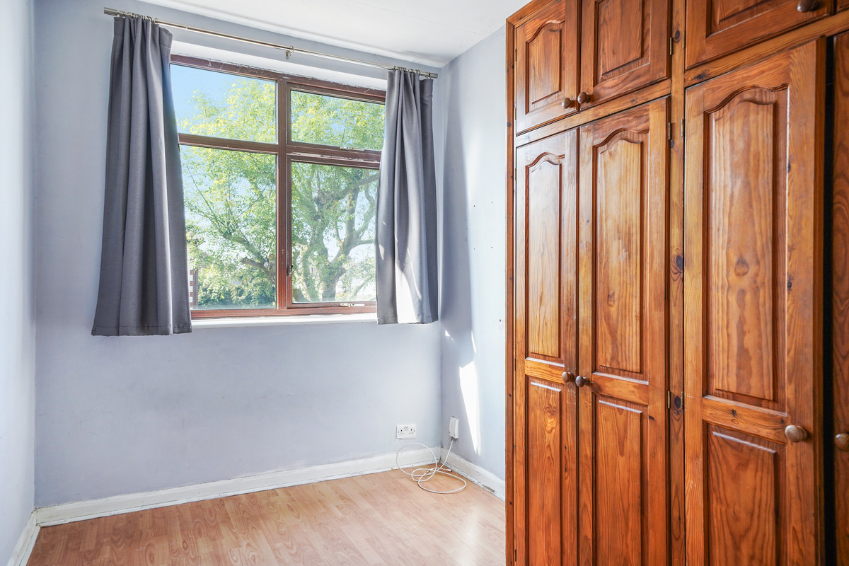 Albert Avenue, Chingford, E4