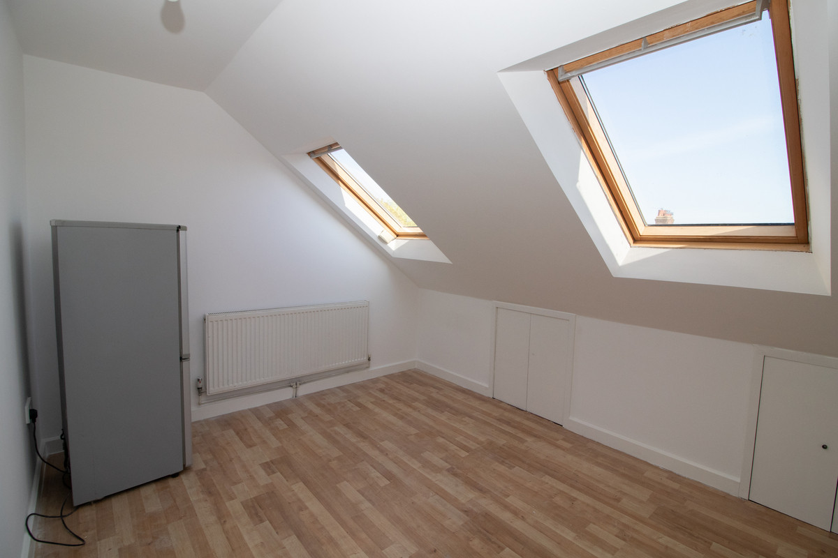 Normanshire Drive, Chingford, E4