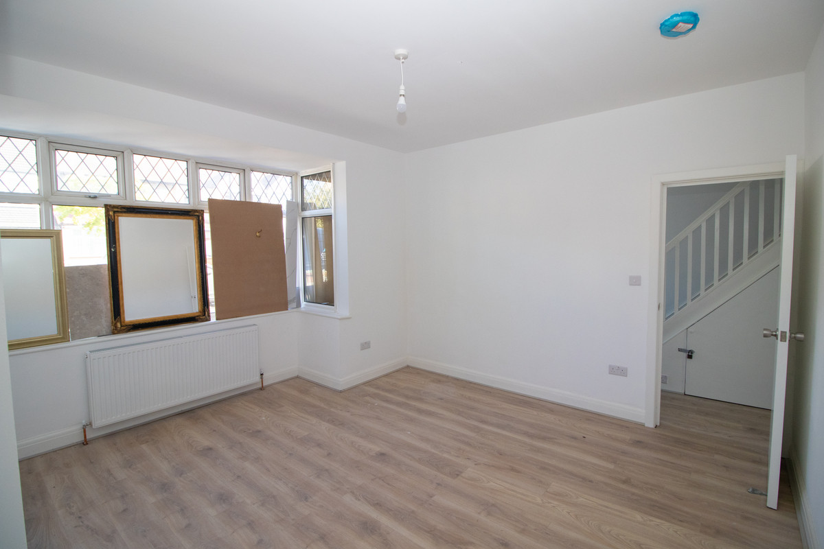 Normanshire Drive, Chingford, E4