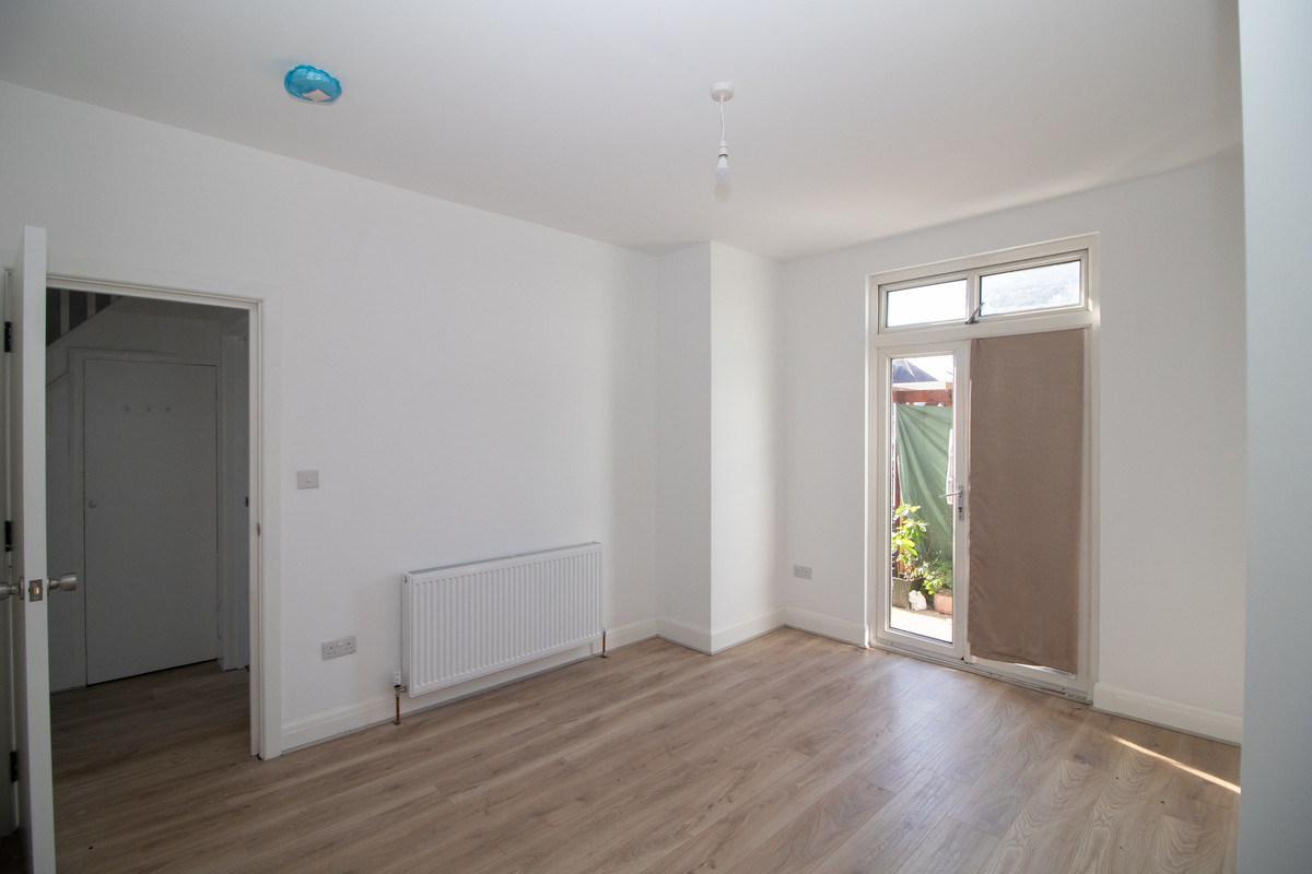 Normanshire Drive, Chingford, E4