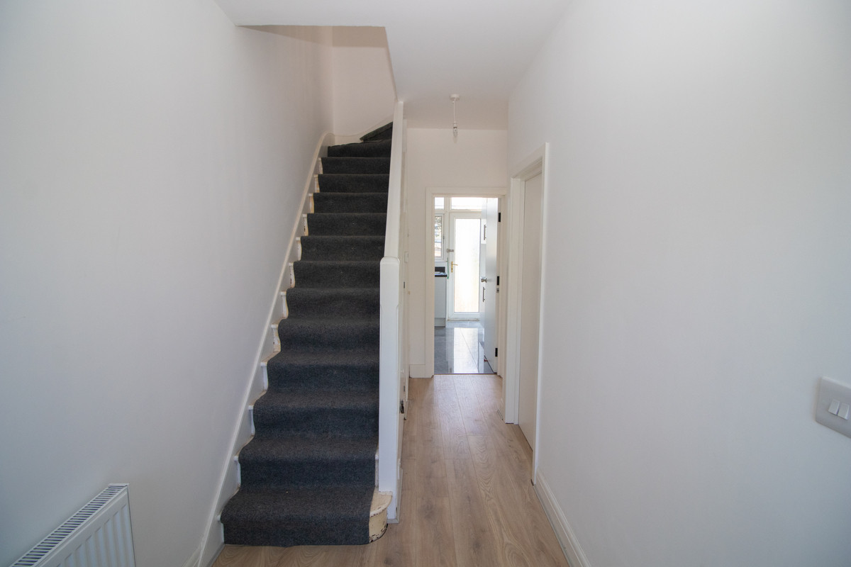 Normanshire Drive, Chingford, E4