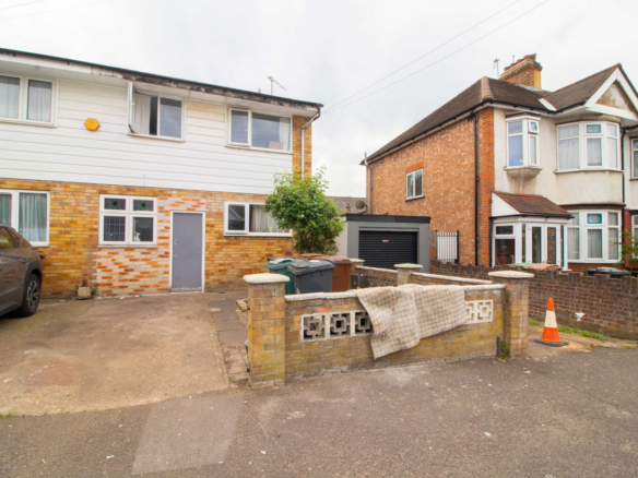 Abbotts Park Road, Leyton, E10