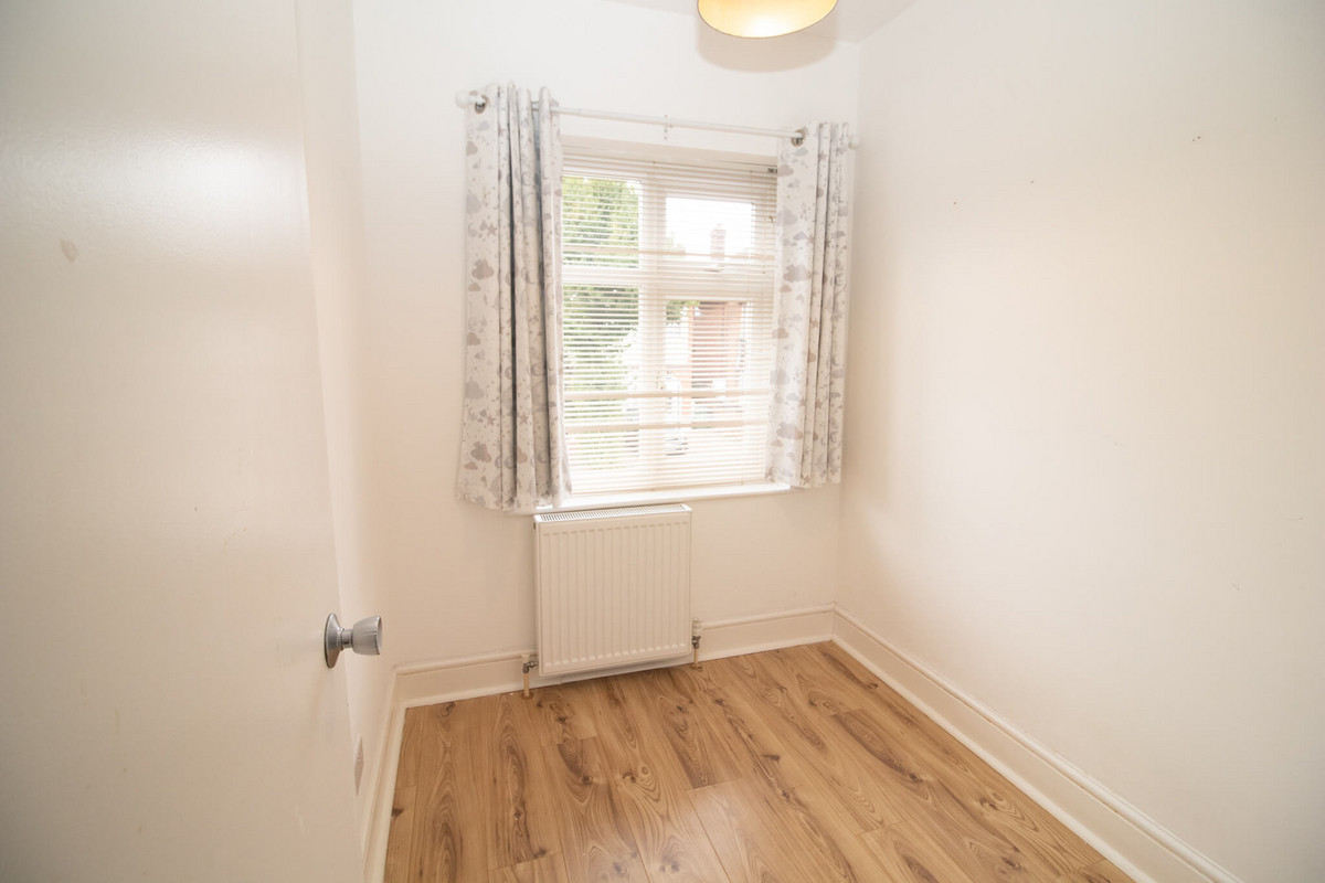 Hampton Road, Chingford, E4