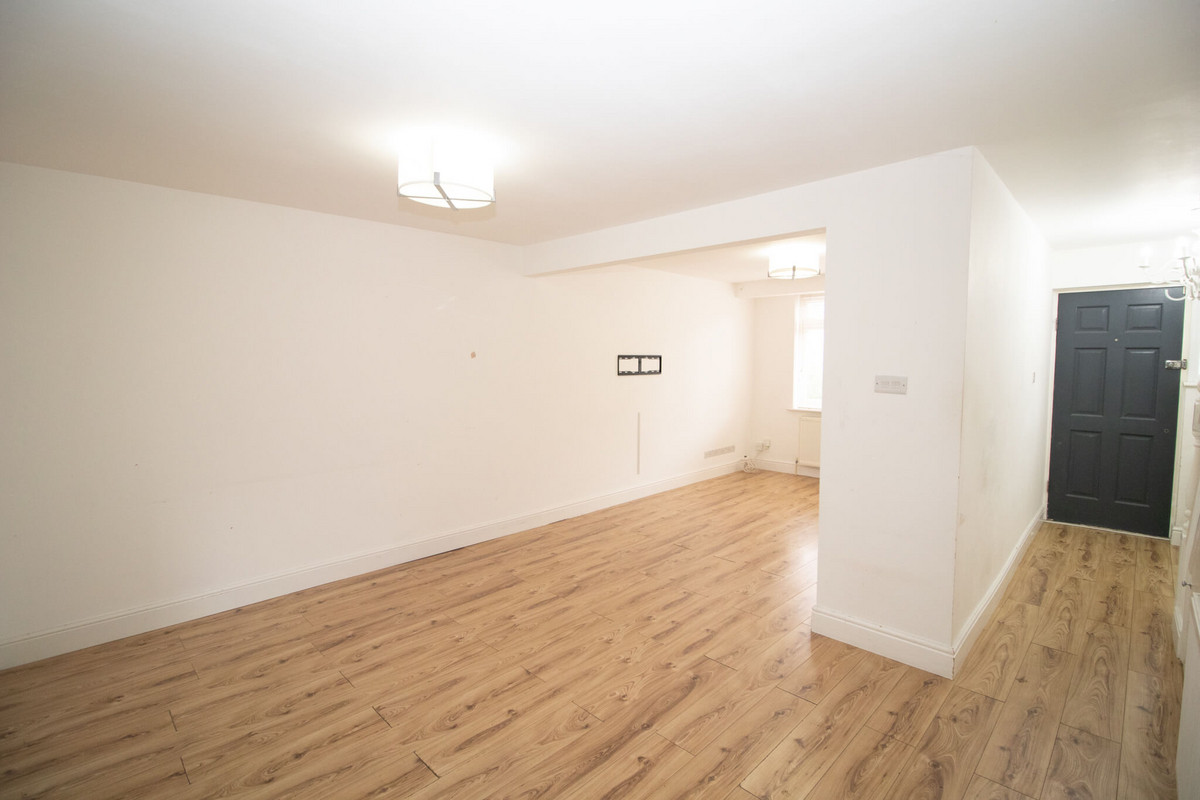 Hampton Road, Chingford, E4