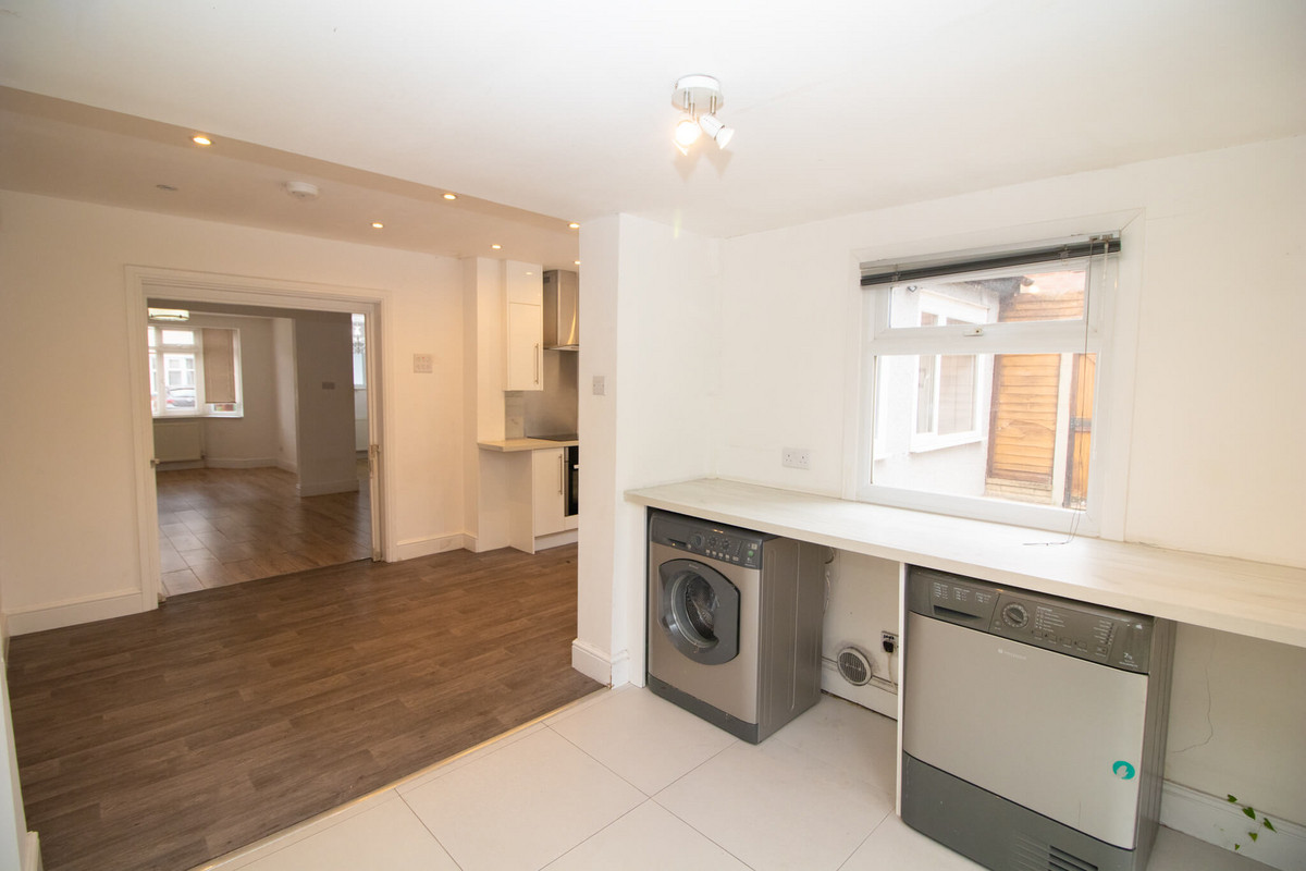 Hampton Road, Chingford, E4
