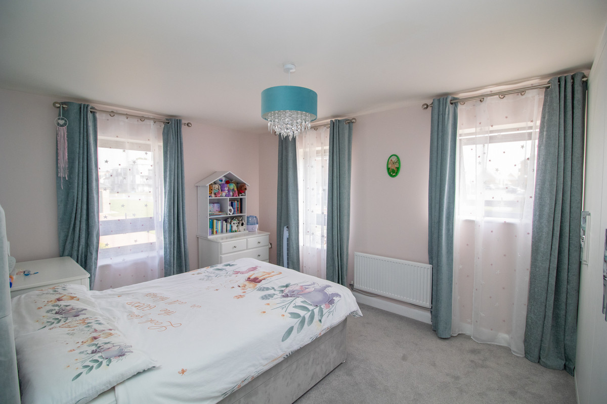 Blackthorn Drive, Harlow, CM17