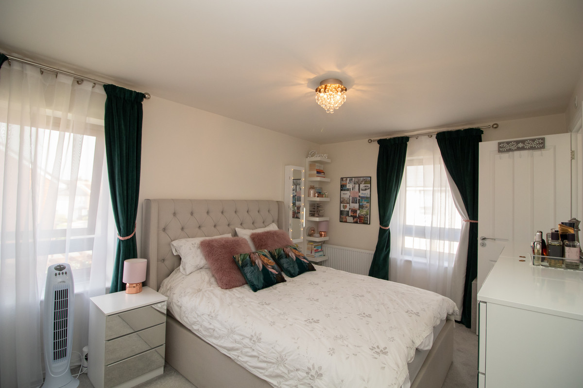 Blackthorn Drive, Harlow, CM17