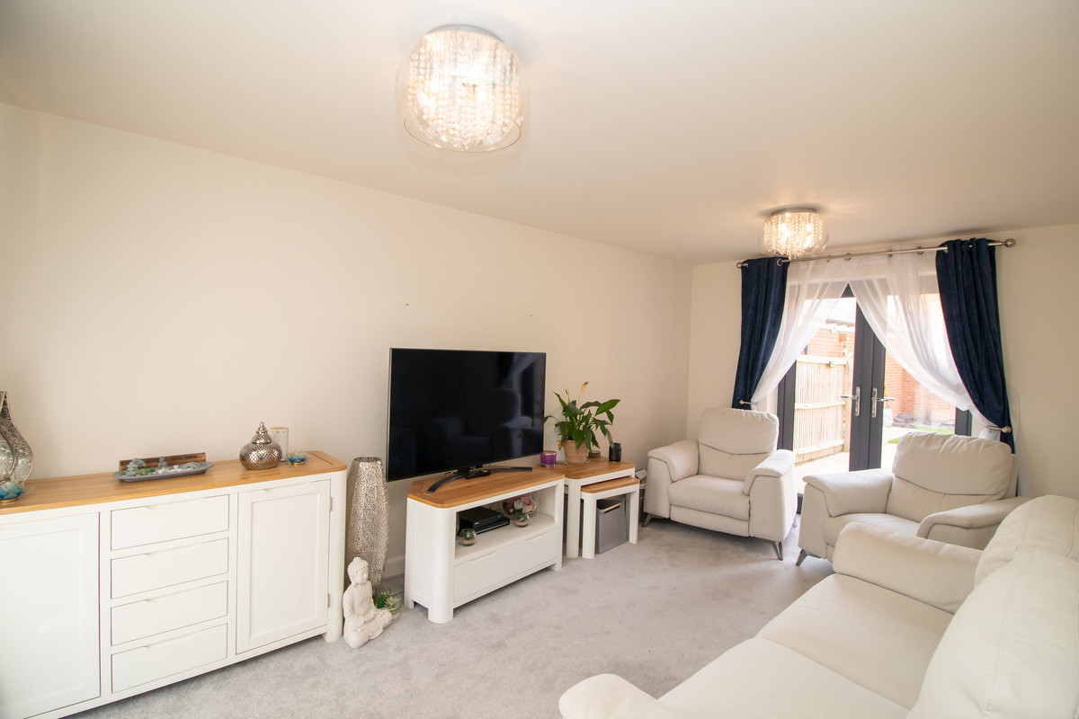 Blackthorn Drive, Harlow, CM17