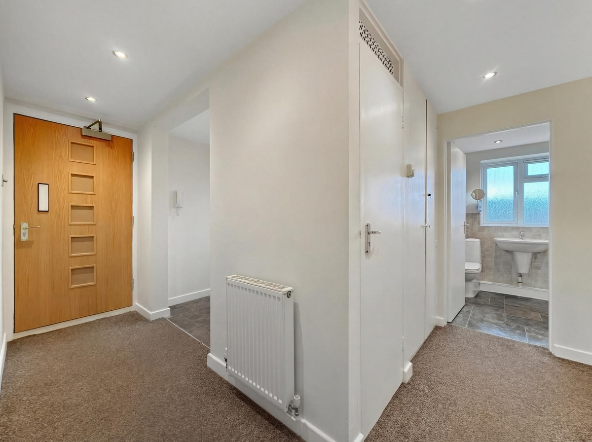 Crescent Road, Chingford, E4