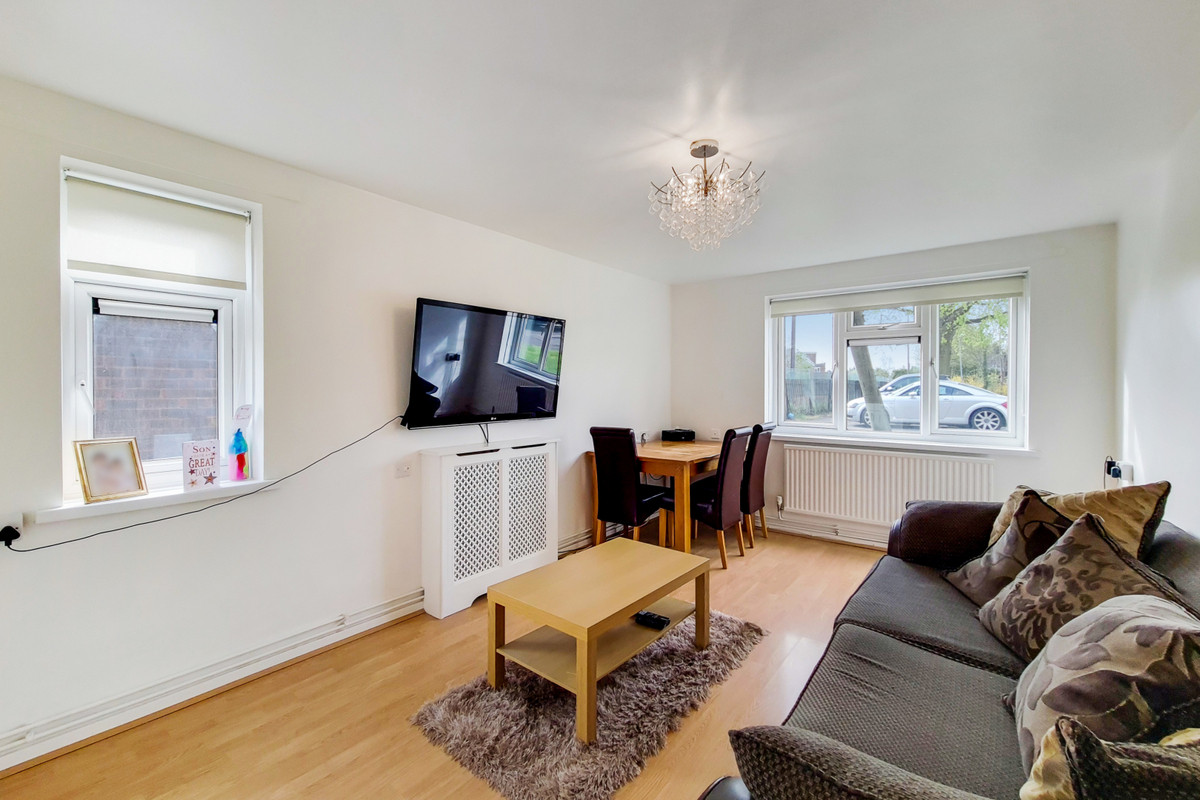Russets Close, Chingford, E4