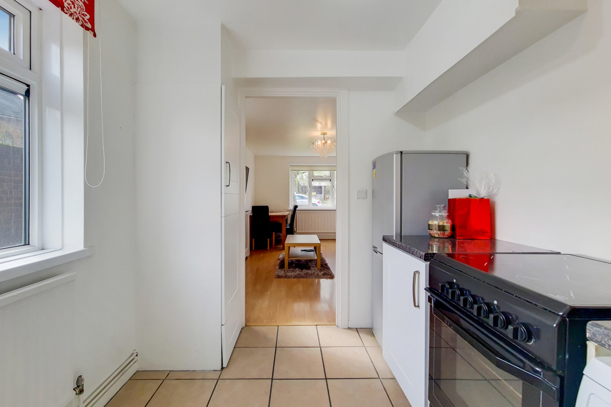 Russets Close, Chingford, E4