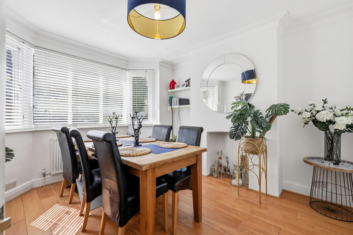 Heriot Avenue, Chingford, E4