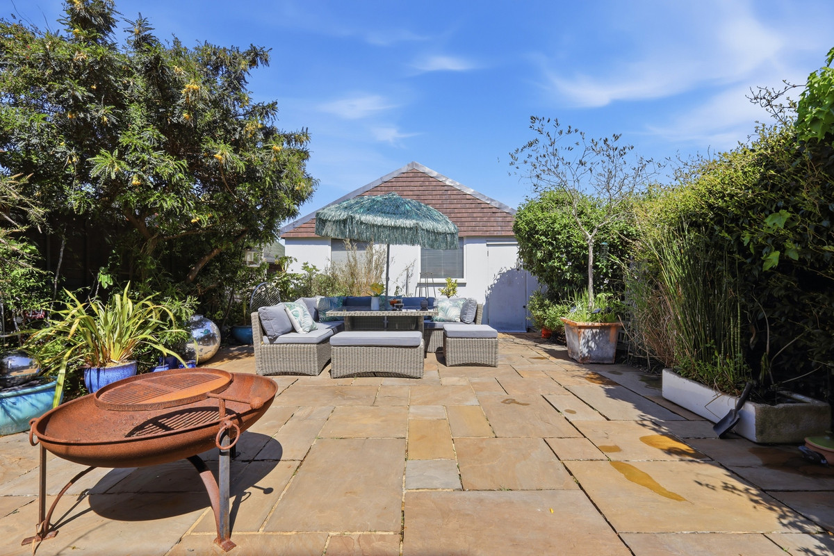 Heriot Avenue, Chingford, E4