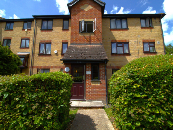 Linnet Way, Purfleet-on-thames, RM19